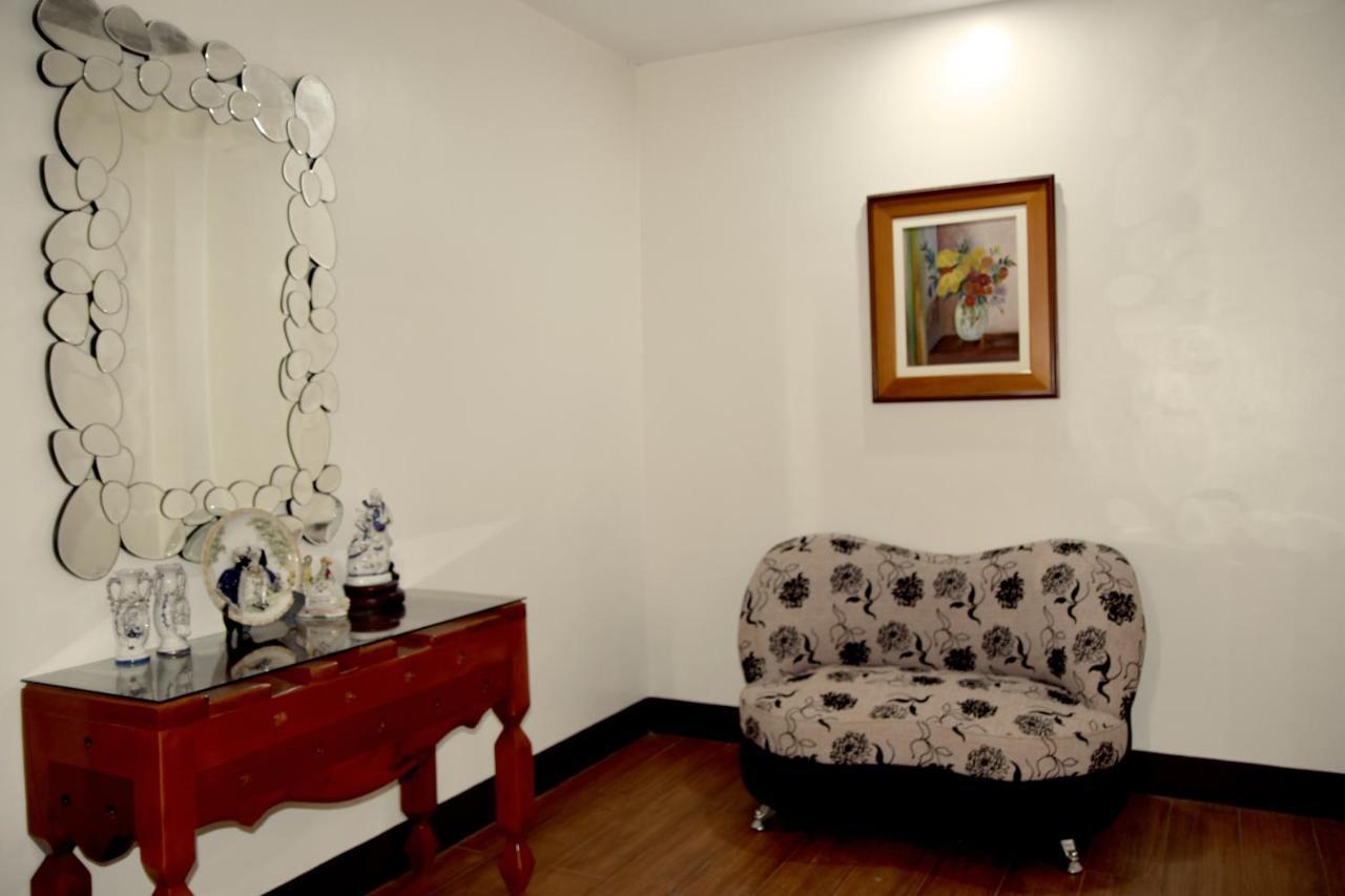 Isla De Oro Hotel Mamburao Dış mekan fotoğraf