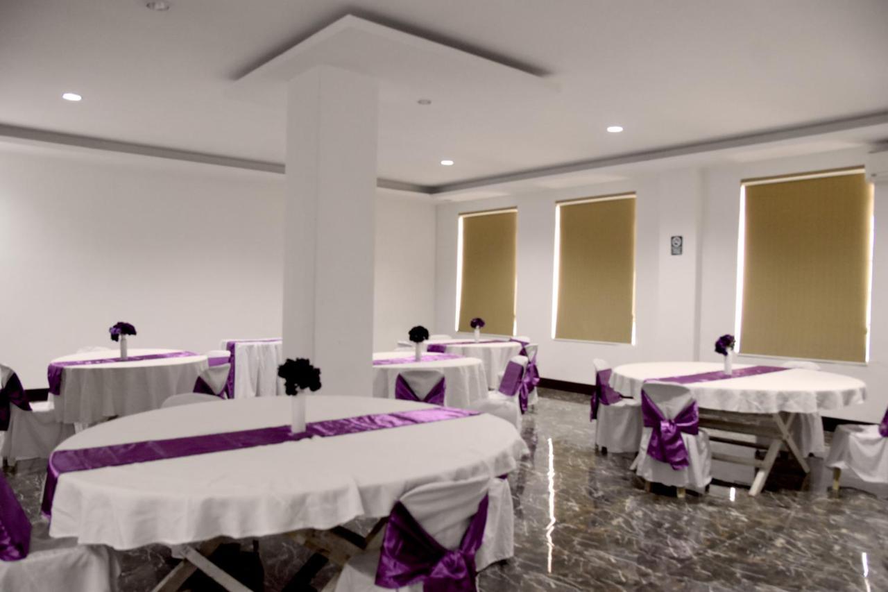 Isla De Oro Hotel Mamburao Dış mekan fotoğraf