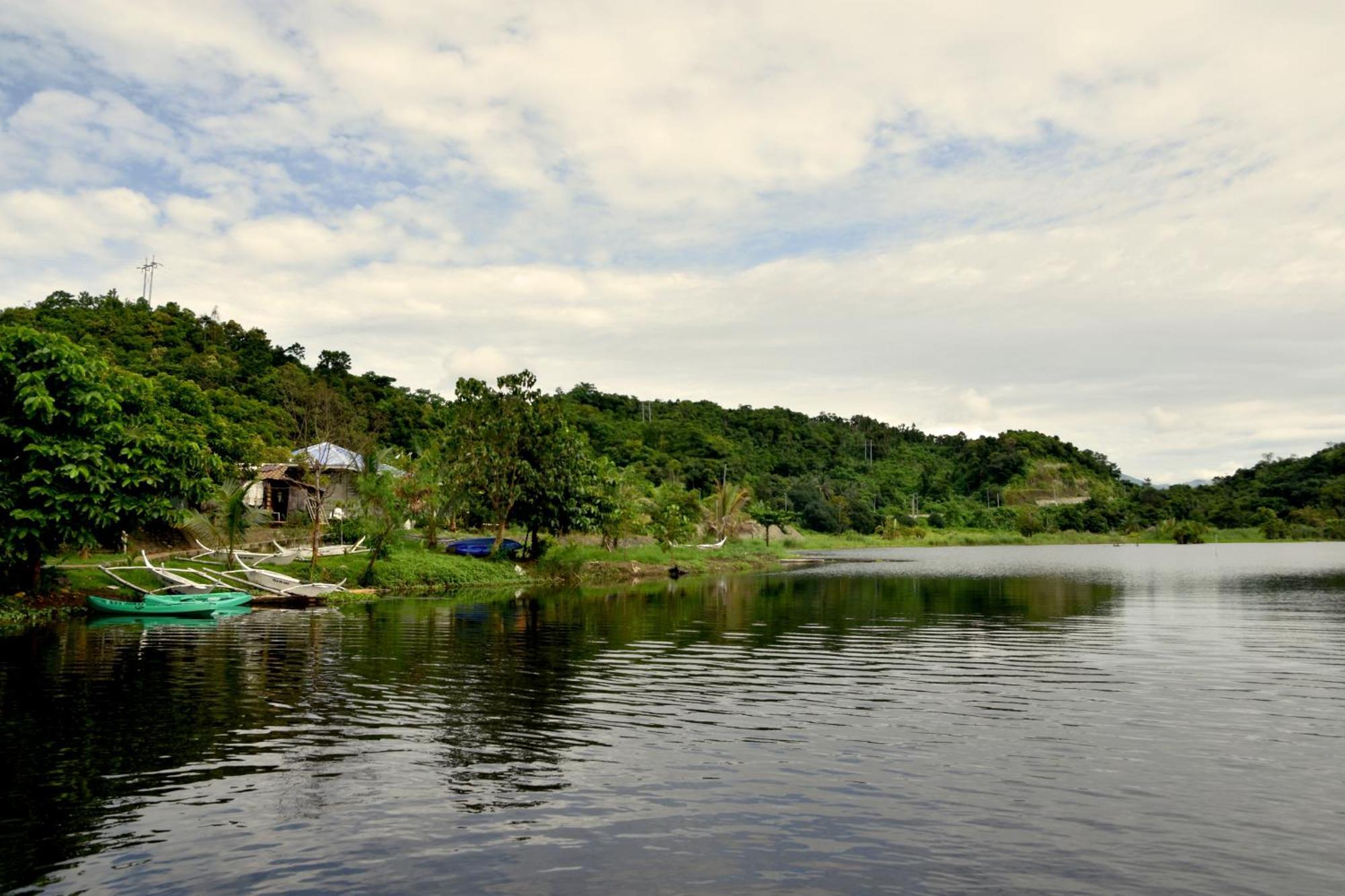Isla De Oro Hotel Mamburao Dış mekan fotoğraf