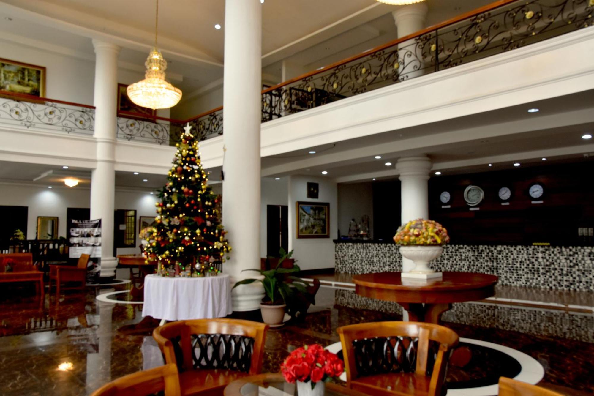 Isla De Oro Hotel Mamburao Dış mekan fotoğraf